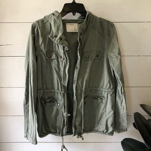 Life in progress muted green jacket size s